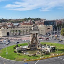 Visit the Plaça d'Espanya