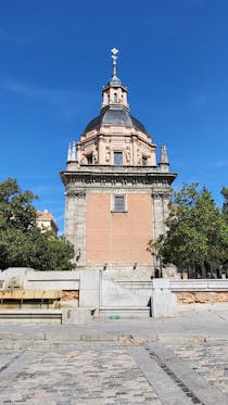 Experience the history of the Church of San Andres