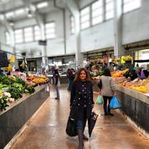 Buy fresh meat and vegetables at Mercado de Arroios