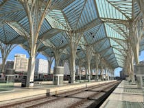 Admire the architecture of Oriente Station