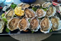 Try the oysters at Plein Sud