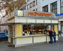 Try Berlin's infamous Curry Wurst at Zur Bratpfanne