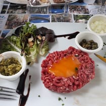 Try the beef tartare at Chez lizza La table des Compagnons
