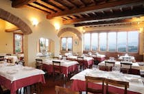 A traditional trattoria at Omero
