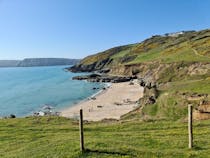 Gara Rock beach