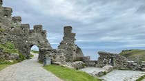 Explore Tintagel Castle's Enchanting Ruins and Coastal Beauty