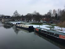 Explore the Tranquil Kennet and Avon Canal