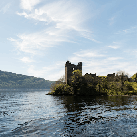 Explore Drumnadrochit on the western shore of Loch Ness – Urquhart Castle is 3km away
