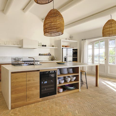 Get creative in the well-equipped kitchen