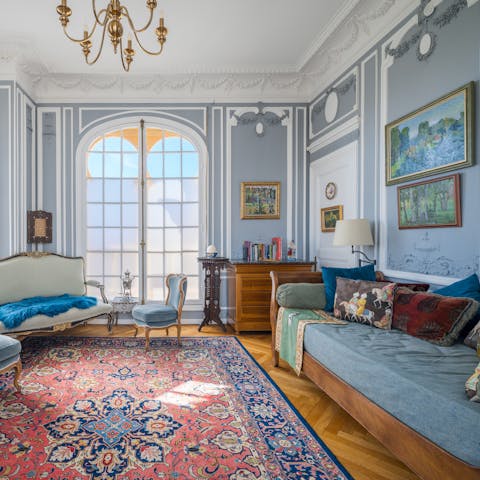 Relax in the museum-like surroundings filled with antiques