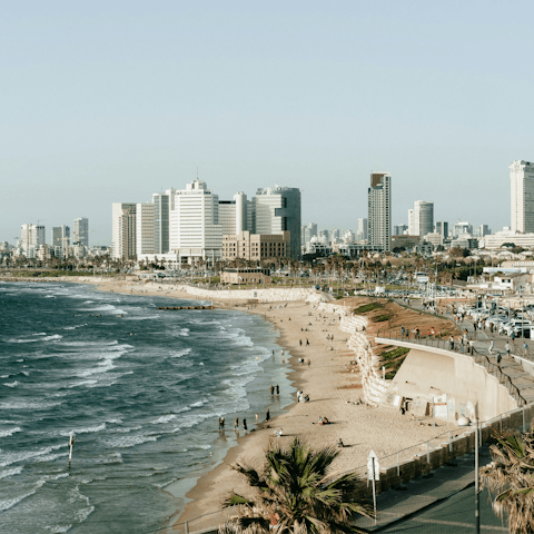 Savour blissful days on the beaches of Tel Aviv