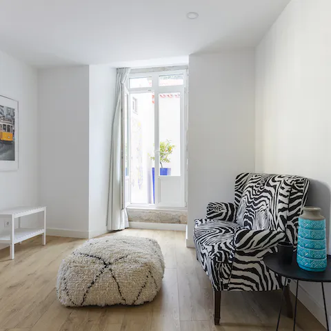 Wake up in the stylish bedroom and step straight out into your private outdoor haven