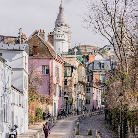 Meander the winding streets of Montmartre, stopping in wine bars and for patisserie