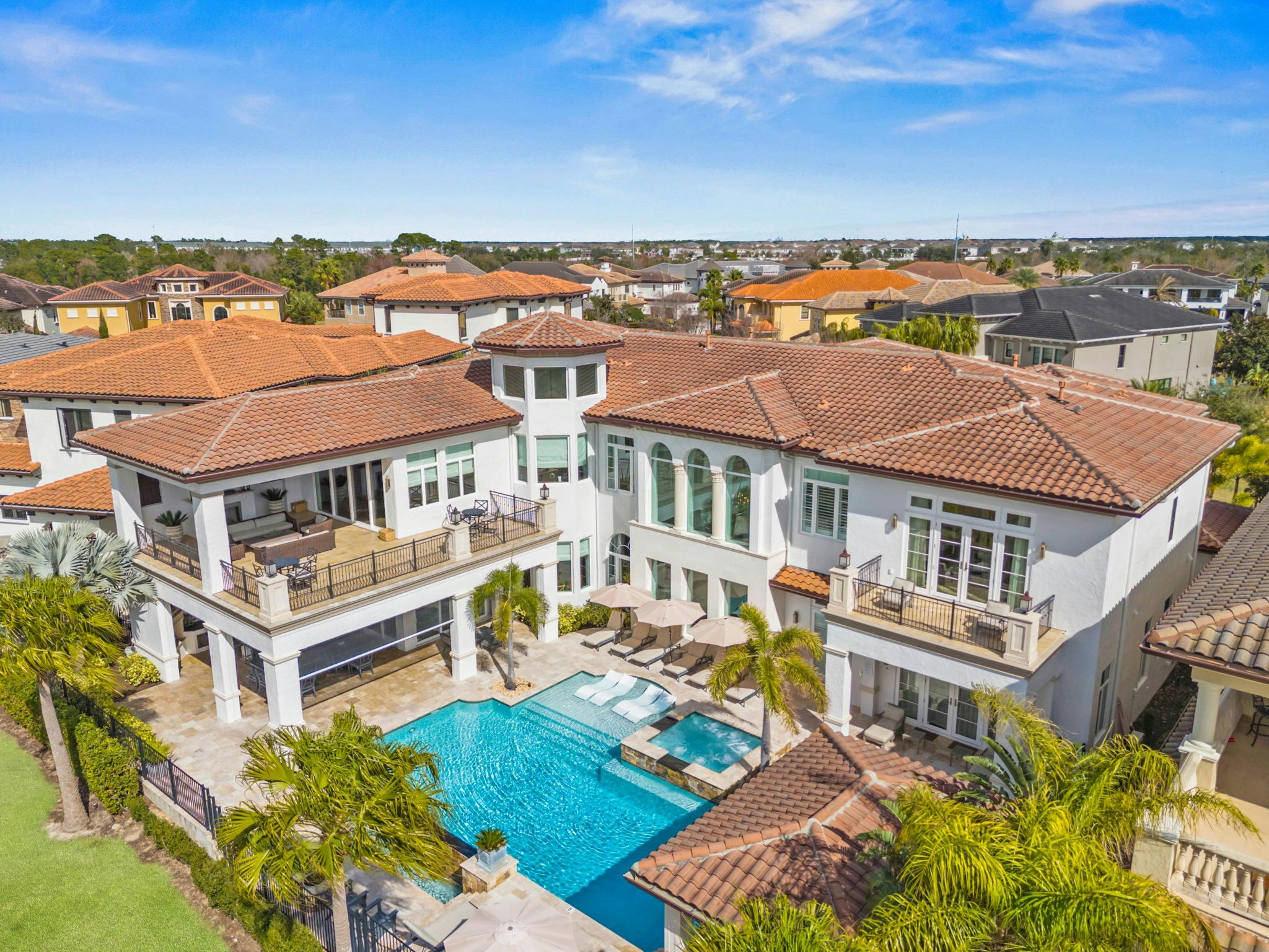 Emerald Oasis Haven​
