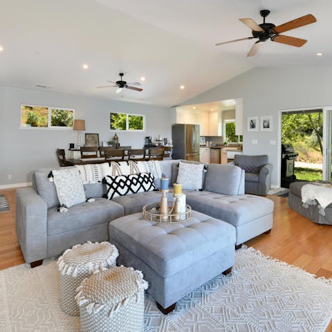 Stretch out on the comfy corner sofa after a morning hike through the hills