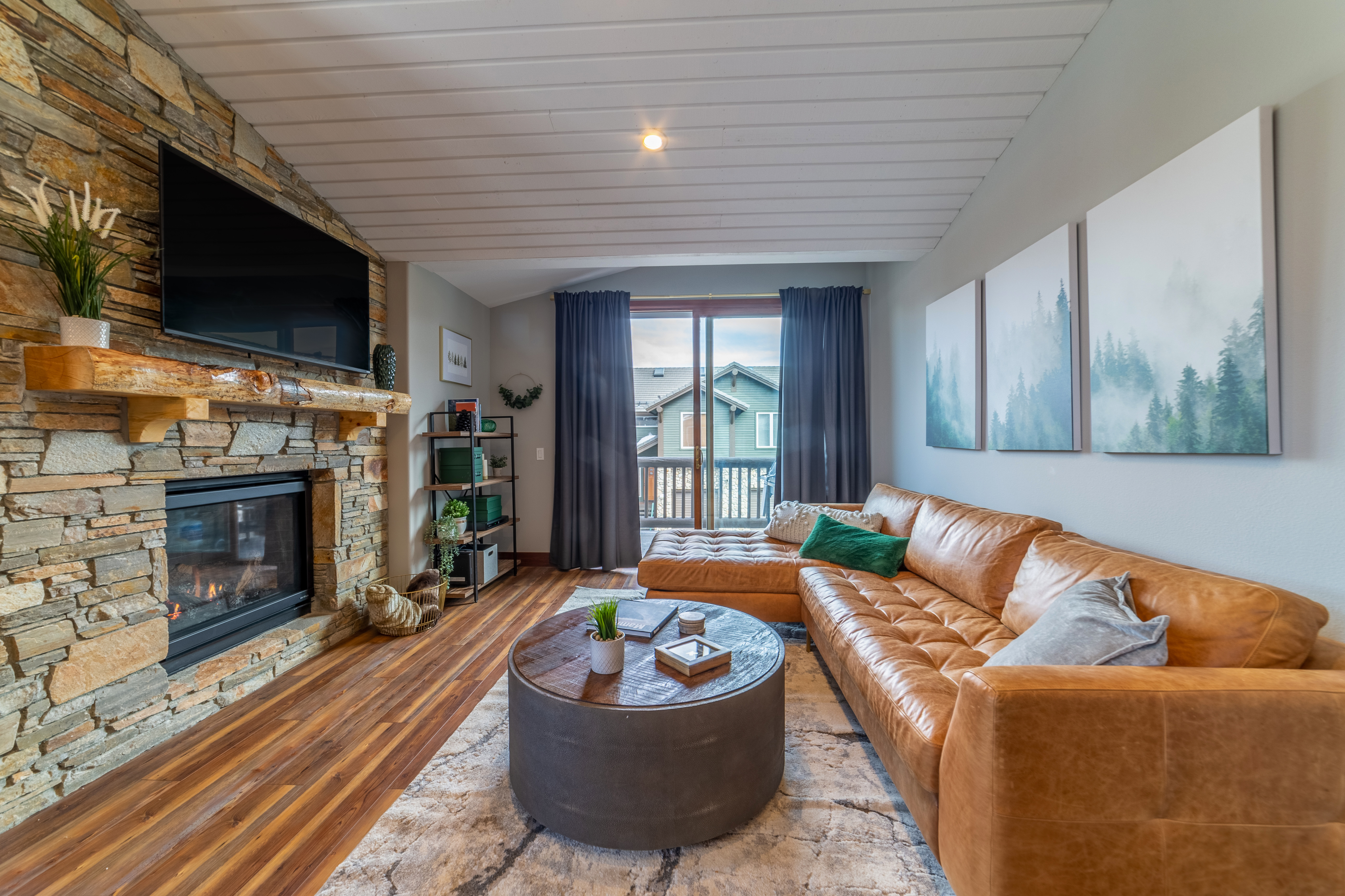 Snowcreek Abode
