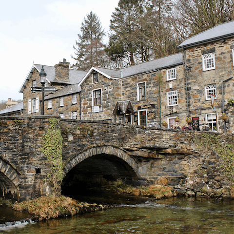Walk along the Cotswold Way and admire the pretty villages and landscapes