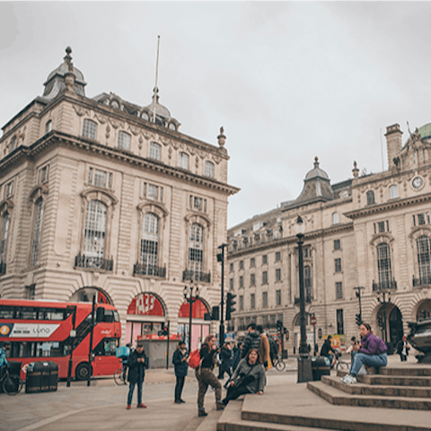 Soak up the delights of vibrant Piccadilly Circus