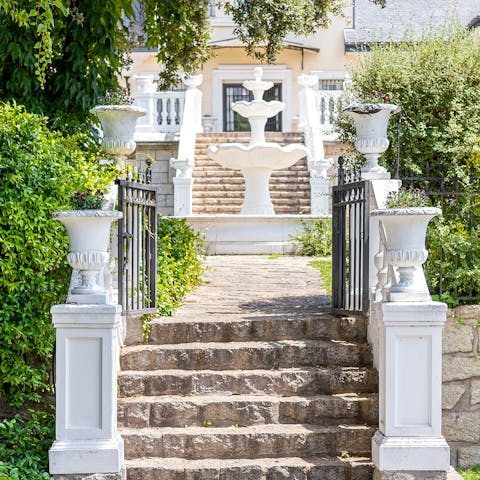 Wander the immaculate grounds and gardens in the sunshine