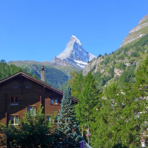 Gape at the beauty of the towering Matterhorn Glacier