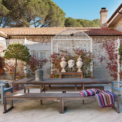 Come together to enjoy fresh pasta alfresco