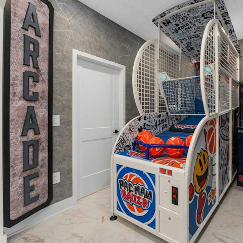 Have fun playing arcade classics in the game loft