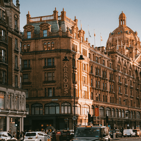Explore luxury shopping in Knightsbridge