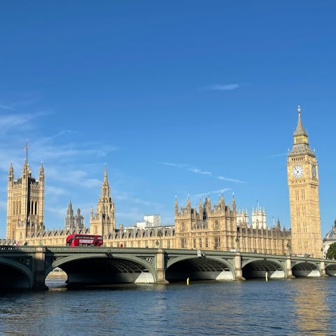 Explore the sights of neighbouring Westminster