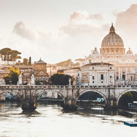 Start your day with a walk to the Vatican City