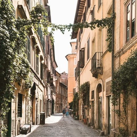 Wind your way through Rome's pretty streets