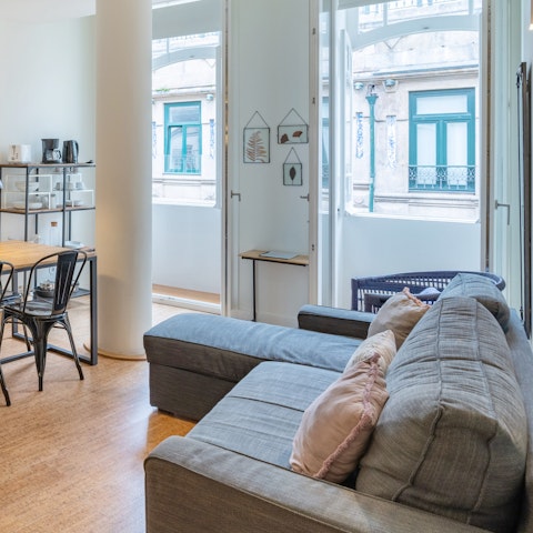 Throw open the doors to the Juliet balcony and relax in style after a long day sightseeing