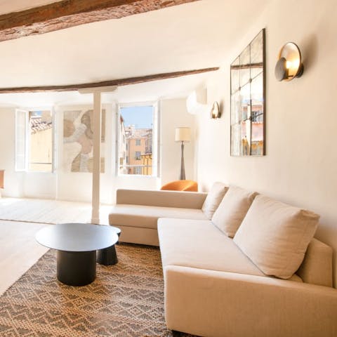 Relax in the living room with a glass of chilled French rosé wine