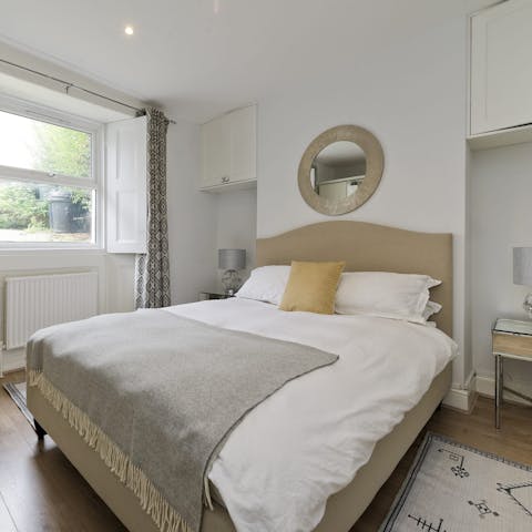 Enjoy a blissful night's sleep in the comfortable double bedroom