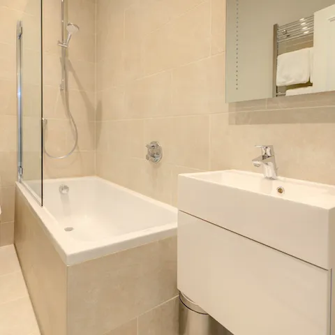 Treat yourself to a long soak in the tub after a day of Cheltenham sightseeing