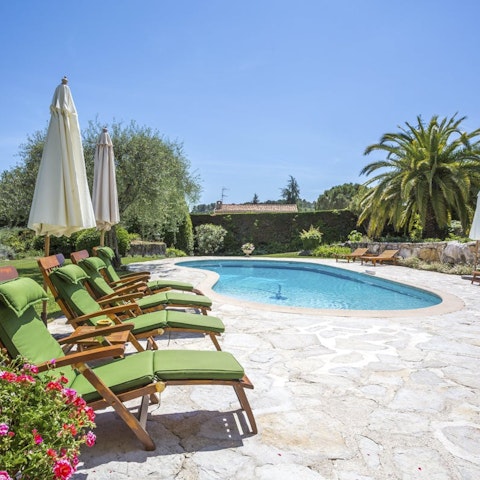 Relax by the pool surrounded by Mediterranean plants