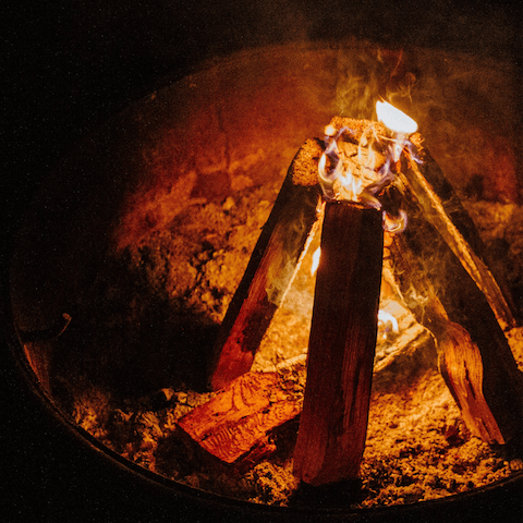 Hunker down beside the firepit for an evening of stargazing