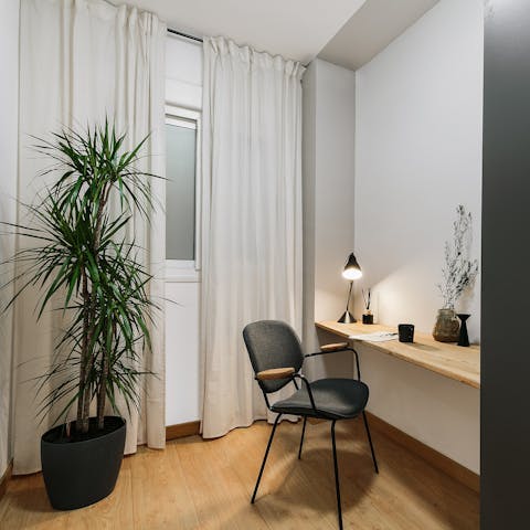 Catch up on emails from the handy workspace