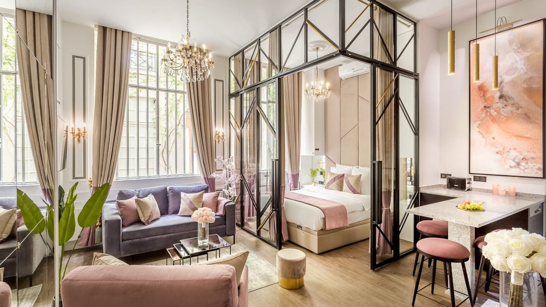 The Top 9 Safest Areas to Stay in Paris | Plum Guide