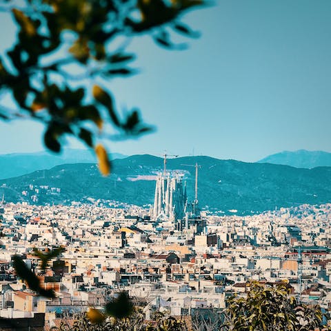 Visit the iconic Sagrada Familia, under twenty minutes away