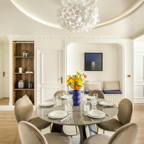 Pick up delicious French treats and savour meals at home