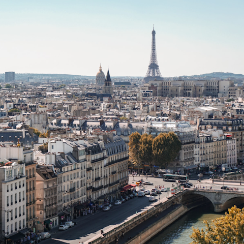 Explore the chic 16th arrondissement, including the nearby Trocadéro