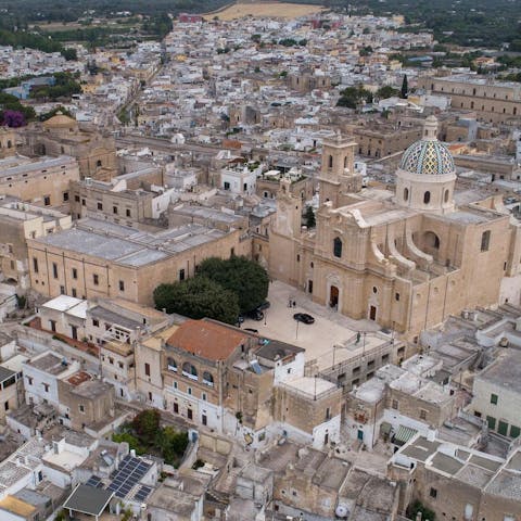 Stay in the heart of Oria's historic old town