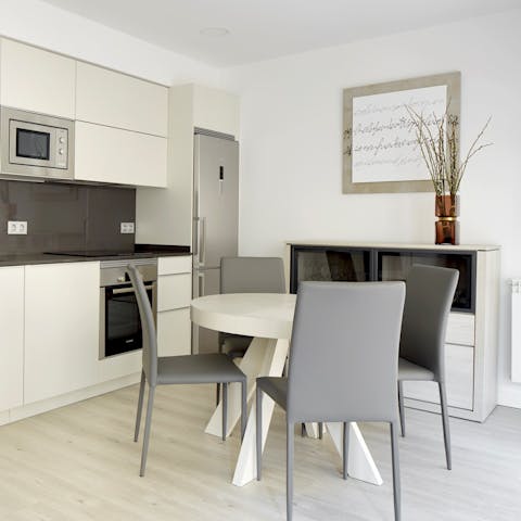 Practice your Spanish-style cooking in the smart kitchen using fresh local ingredients