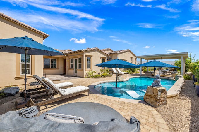 Desert Hills Estate