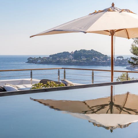 Imagine lazing next to this incredible view