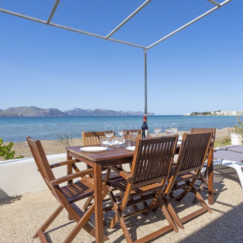 Embrace the magic of coastal living with al fresco dining