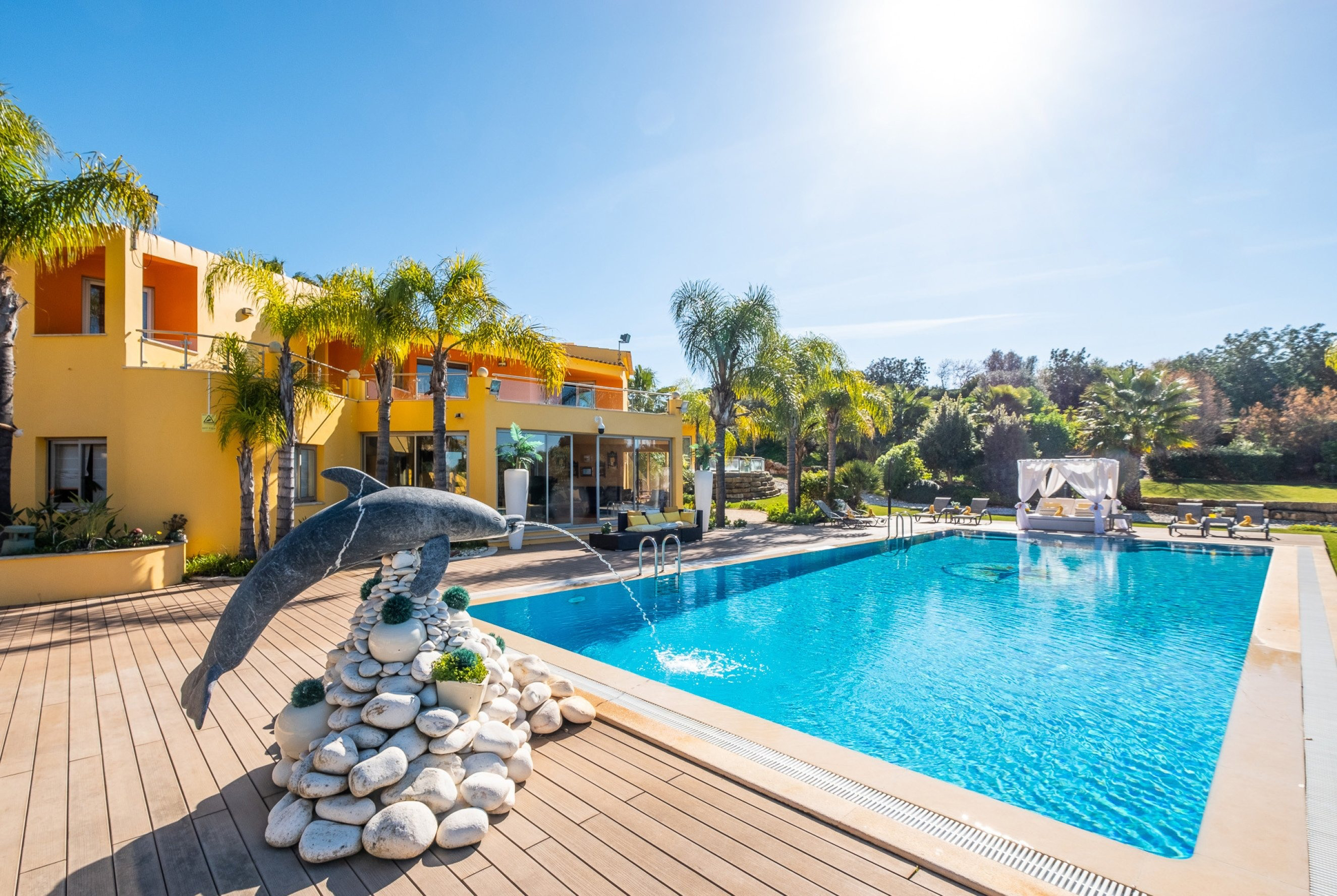 The Sun-Kissed Pearl