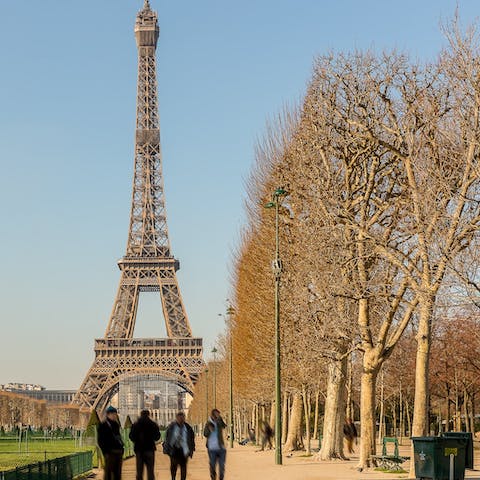 Stroll along tree–lined streets towards the Eiffel Tower – only an eleven–minute walk away