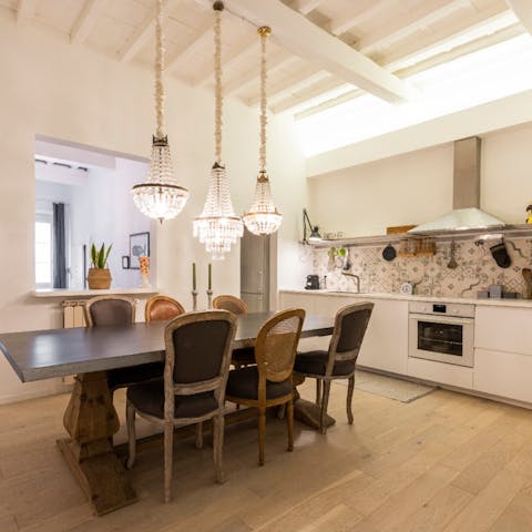 Emulate Florentine cuisine in the well-equipped kitchen