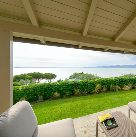Relax with a good book and far-reaching lake views